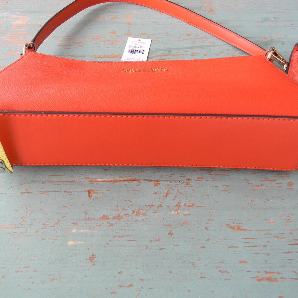 NEW Michael Kors Vincent MD Leather Pouchette Shoulder Bag w/ Card Holder - Picture 6 of 9